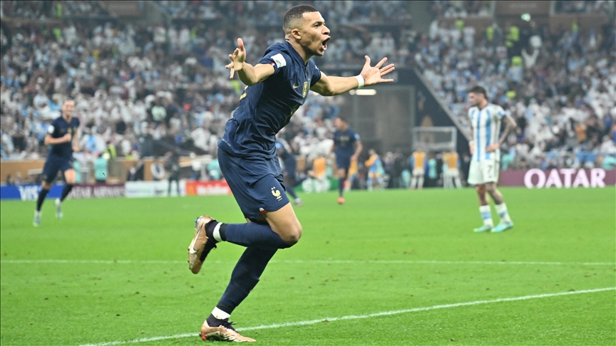 Kylian Mbappe został Piłkarzem Roku 2022 Kylian Mbappe został Piłkarzem Roku 2022