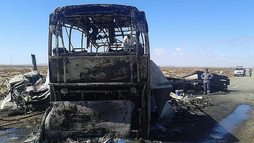 China road accident kills 19, injures 20