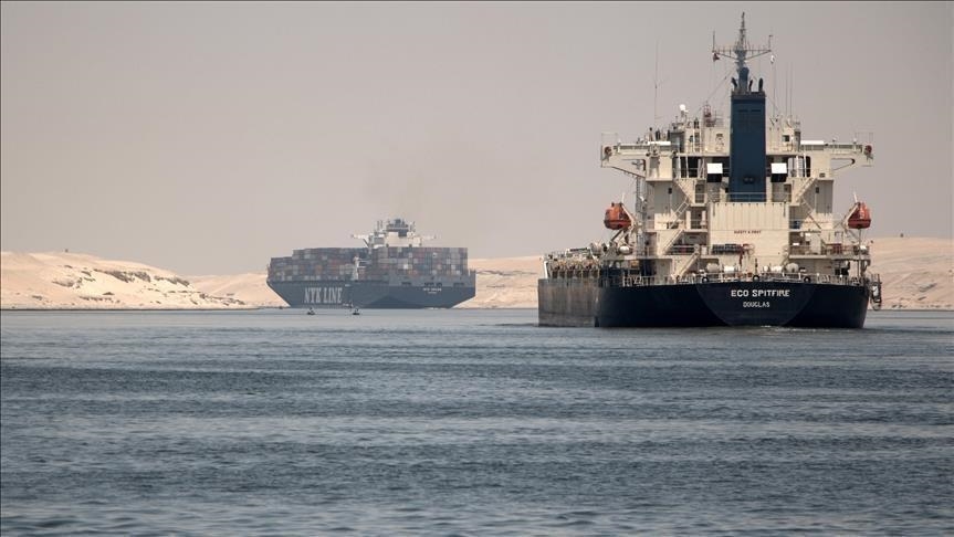Canal de Suez: le navire "Glory" remis à flot après un "léger échouage"
