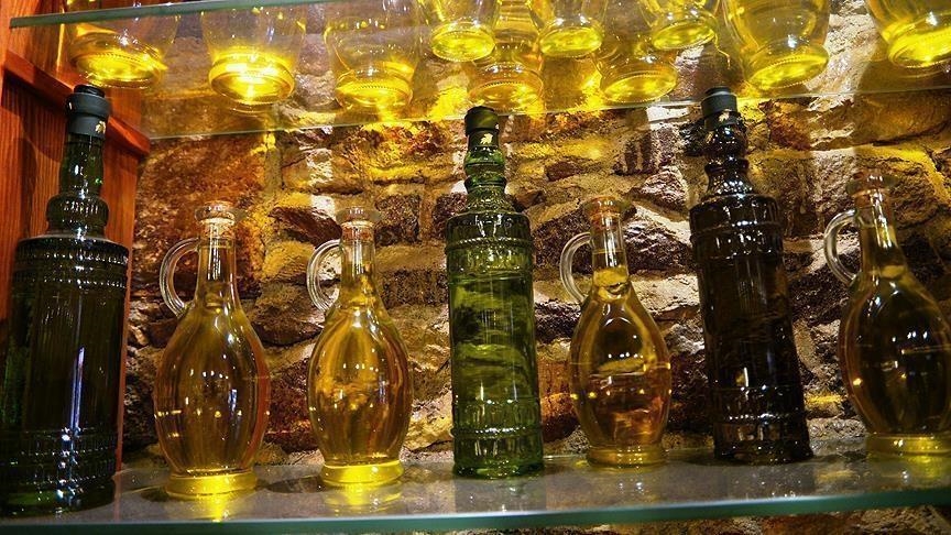 ماليزيا تلوح بإيقاف صادرات زيت النخيل إلى الاتحاد الأوروبي