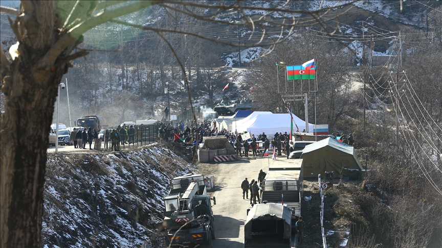 3 SORUDA - Azerbaycanlı STK'lerin Laçın Koridoru'ndaki maden protestoları