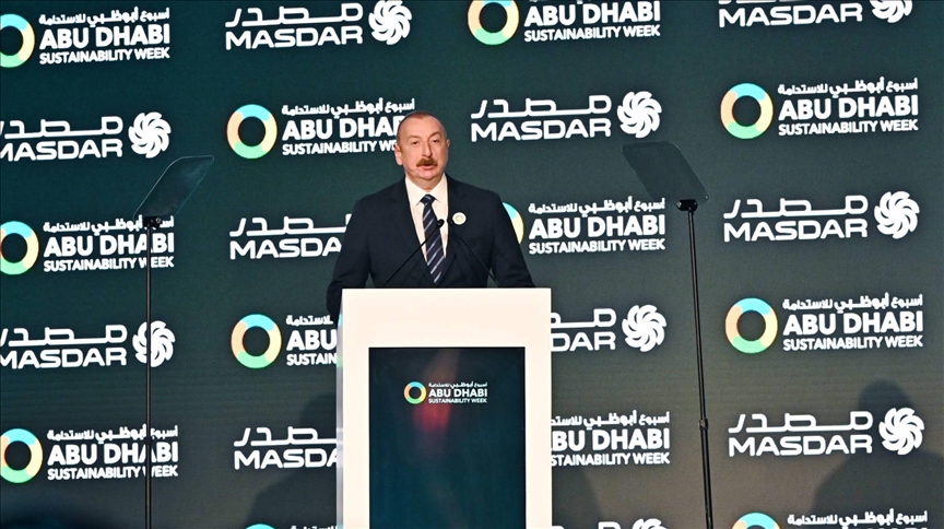 İlham Aliyev: Azerbaycan'ın şimdiki hedefi yenilenebilir enerji