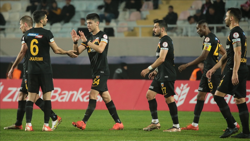 Ziraat Türkiye Kupası'nda Yukatel Kayserispor çeyrek finale yükseldi