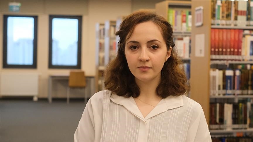 جامعة ستوكهولم تعتذر من طالبة تركية تعرضت للتمييز