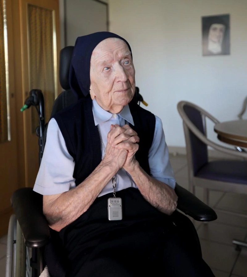 Muere la persona más anciana del mundo, la monja francesa André, a los 118 años