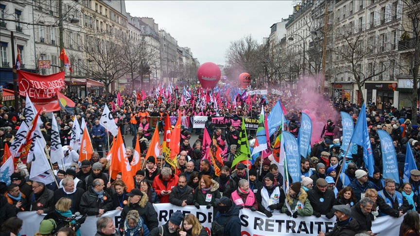Réforme des retraites : 400 000 manifestants à Paris selon la CGT