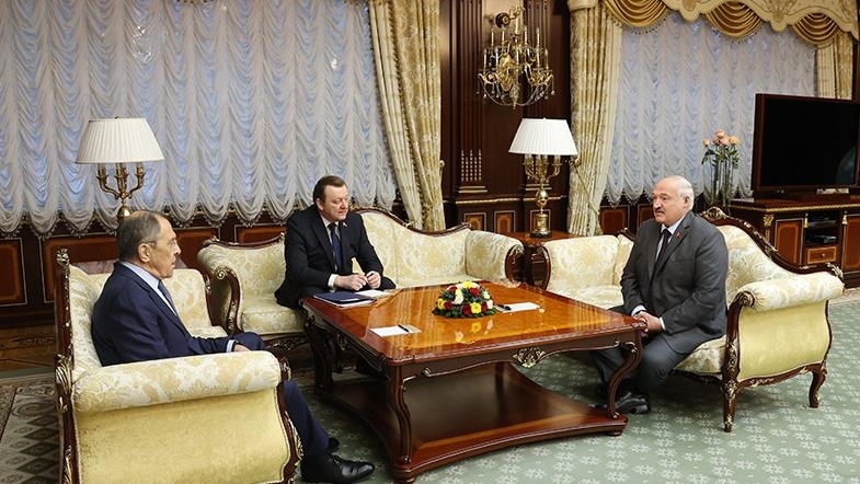 Лукашенко: Попытки удушить Беларусь и Россию провалились