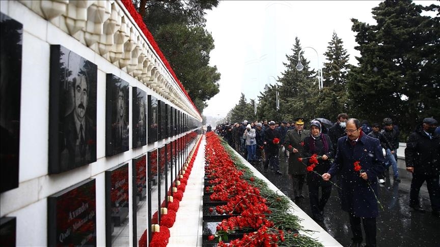 Azerbaïdjan : Hommage aux victimes du massacre du "Janvier noir" de 1990