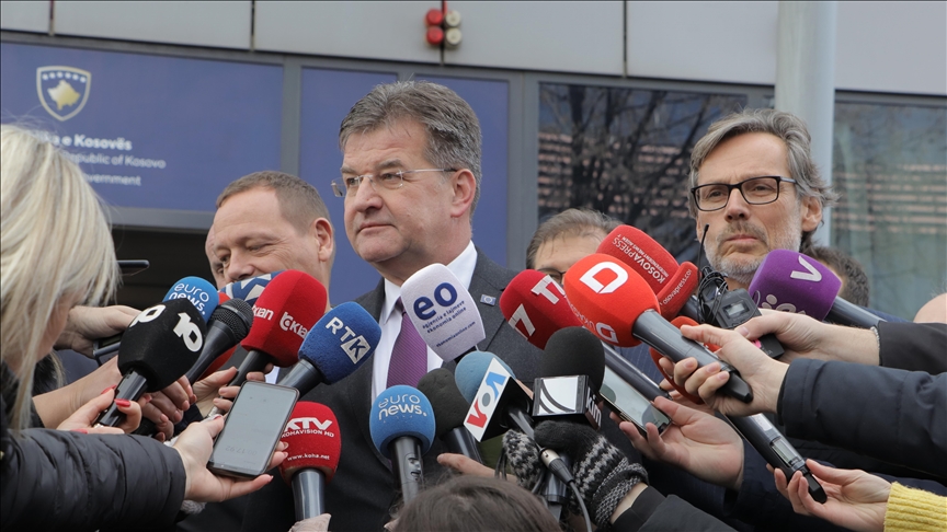Lajčak i zapadne diplomate sa Kurtijem o normalizaciji odnosa Kosova i Srbije