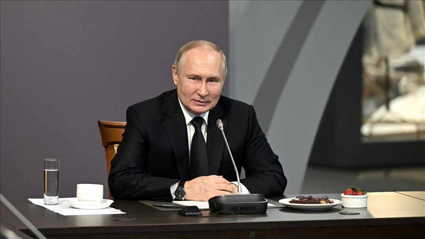 Путин: ЕАЭС может стать одним из мощных полюсов многополярного мира