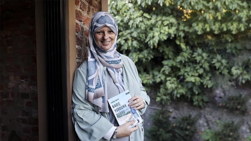 British Muslim author Lauren Booth 'grateful' for her life in Istanbul