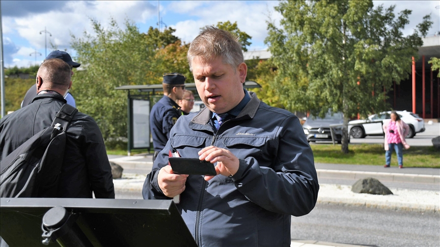 Journalist reveals how Swedish police enabled far-right Paludan to burn Quran