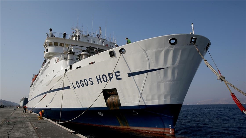 Dünyanın en büyük yüzen kütüphanesi "Logos Hope" Ürdün'de 