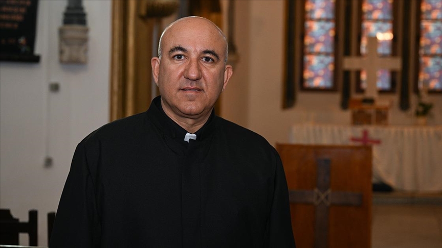 Protestan Baptist Kiliseler Türkiye Başpiskoposu Çevik, İsveç'te Kur'an-ı Kerim yakılmasını kınadı