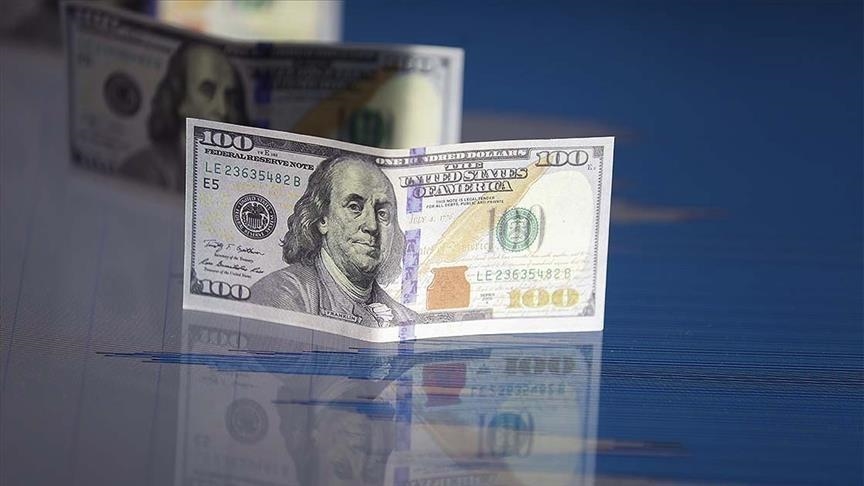 الدينار العراقي يتراجع أمام الدولار بنهاية أسبوع حافل