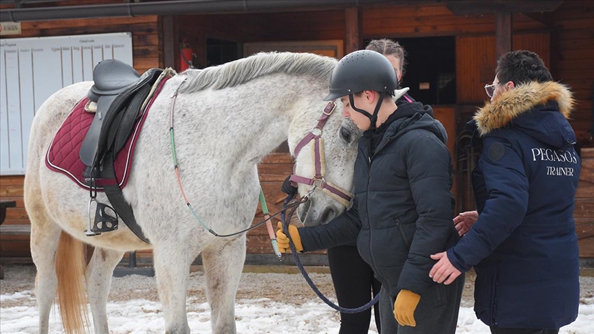 Terapijsko jahanje za djecu oboljelu od raka u BiH: Izvrsna metoda koja mališanima pomaže za psihofizičko stanje