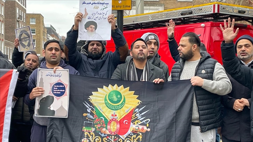 Muslims in London protest Quran burning