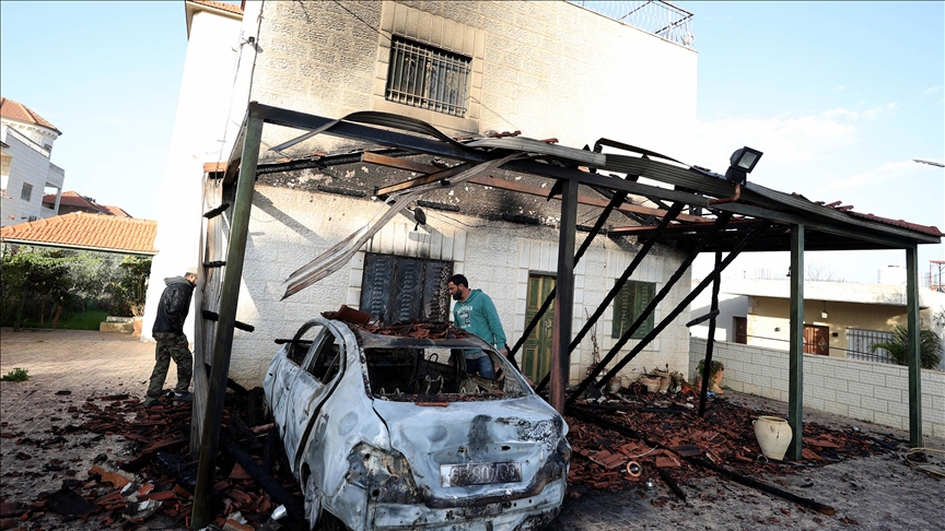 Video shows Israeli settler trying to take over Palestinian house, Occupied East Jerusalem News