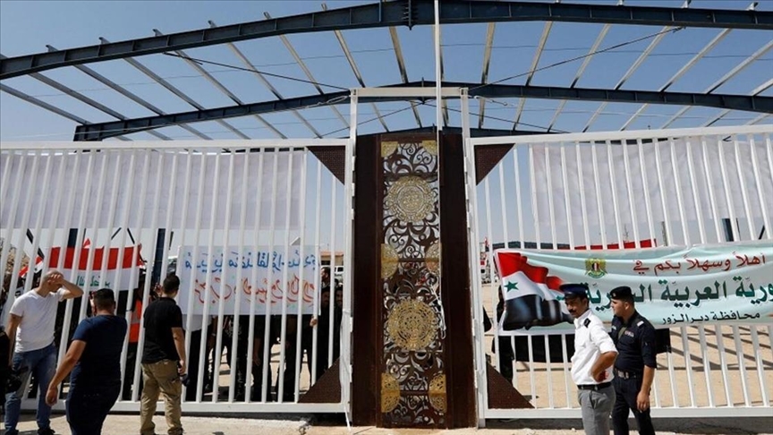 اتفاق عراقي سوري على دخول البضائع والمسافرين عبر منفذ "القائم"