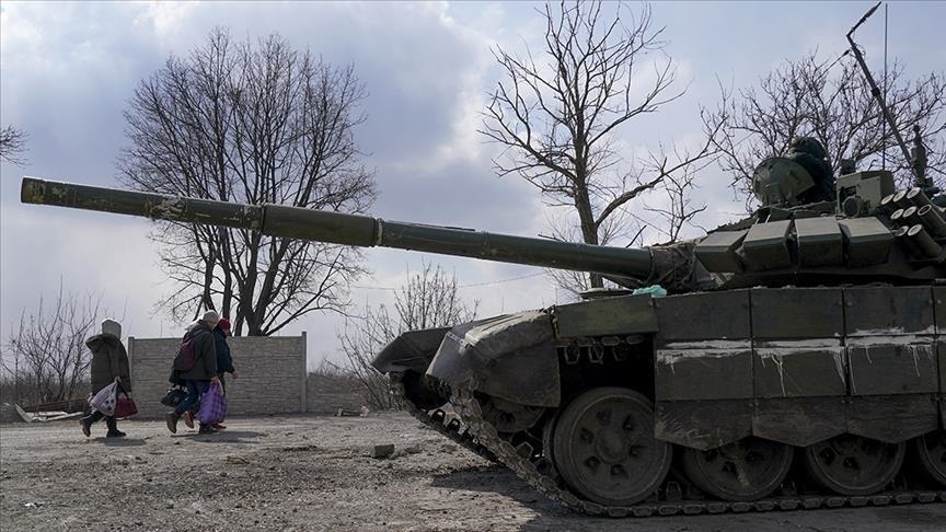 Hungary, Austria will not send weapons to Ukraine: Hungarian defense chief