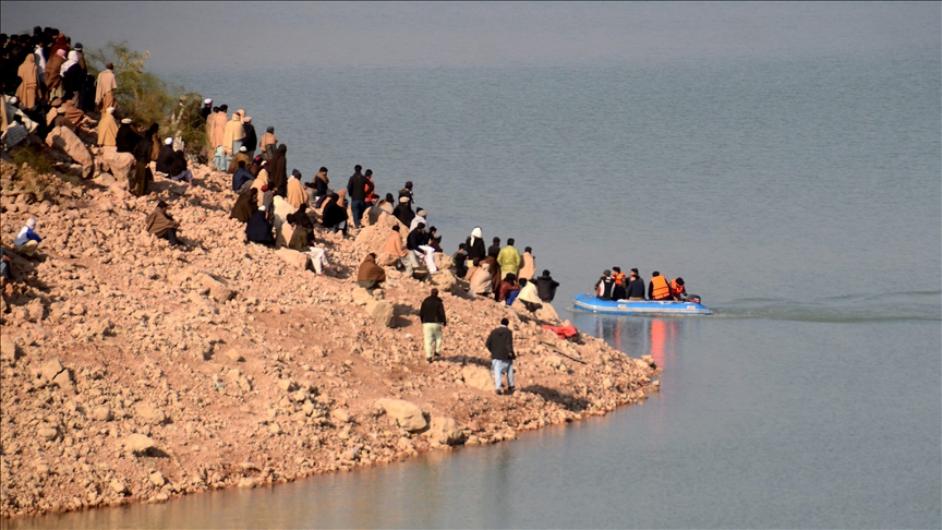Death toll from boat capsize in northwest Pakistan rises to 41