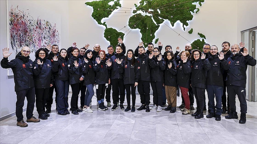 Турскиот тим за поларни истражувања замина за Антарктикот
