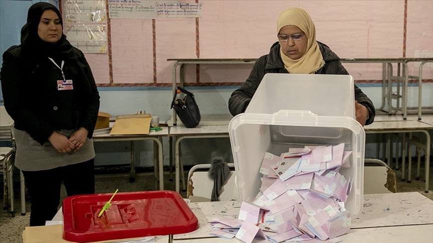 Явка во втором туре парламентских выборов в Тунисе составила 11,4%