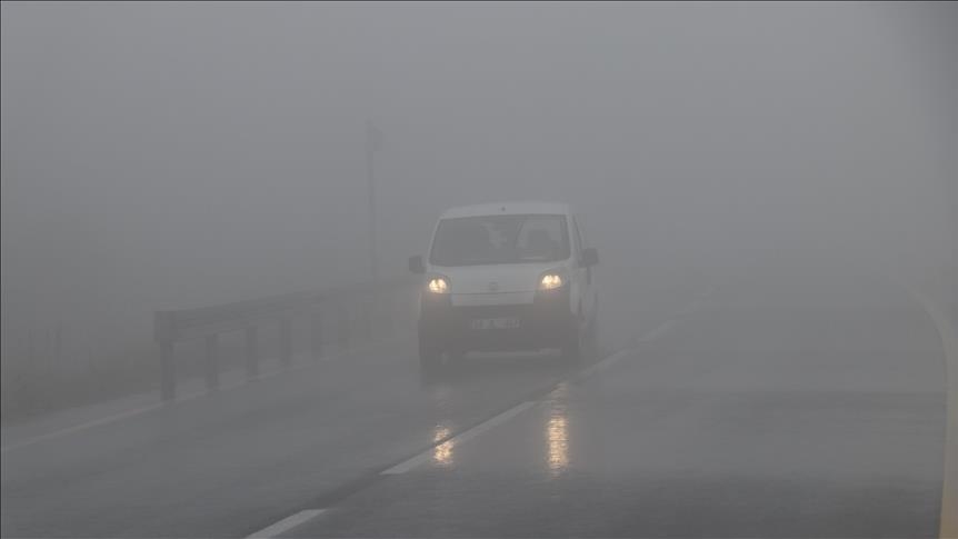 BiH: Na pojedinim dionicama magla i niska oblačnost smanjuju vidljivost