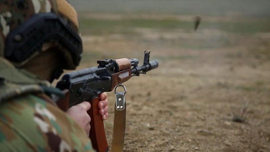 Сухопутные войска Азербайджана провели учения с боевыми стрельбами