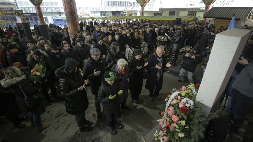 Obilježena 29. godišnjica masakra na Markalama: Nedovoljno pravosnažno osuđenih za horor četverogodišnje opsade Sarajeva