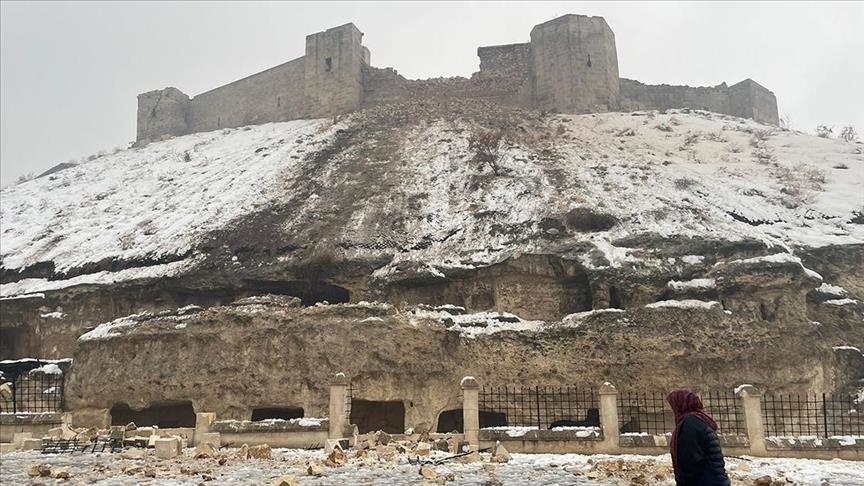 Türkiye : Le château historique de Gaziantep sévèrement endommagé par le tremblement de terre