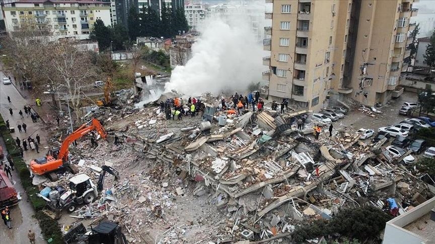 UPDATE - Najmanje 284 poginulih i 2.323 povrijeđenih u zemljotresu koji je pogodio Turkiye