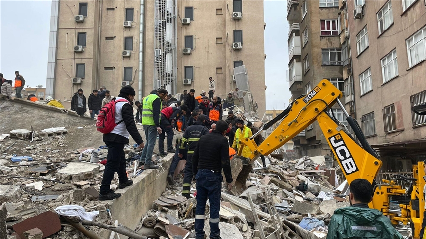 Azerbaijan voices solidarity with Türkiye after deadly earthquake