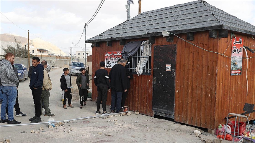 İsrail askerleri Batı Şeria'da 5 Filistinliyi öldürdü 