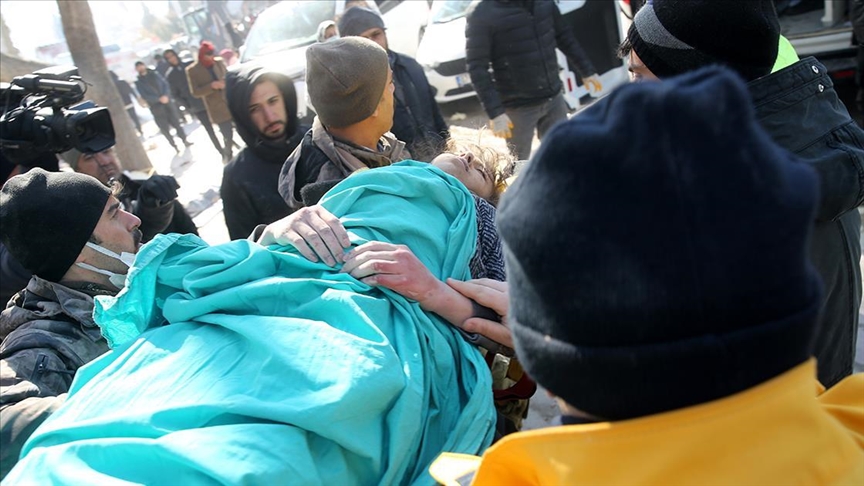 3 children rescued from rubble 52 hours after quakes hit southern Türkiye