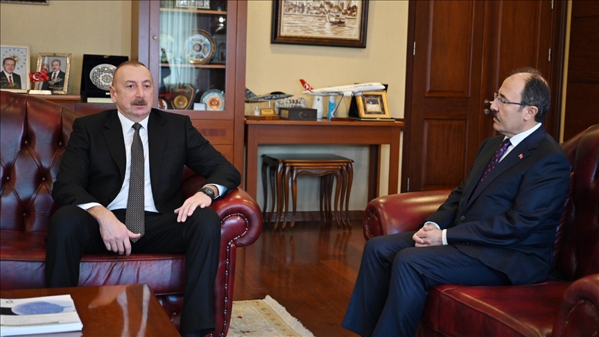 Azerbaijani president visits Turkish Embassy in Baku, offers condolences