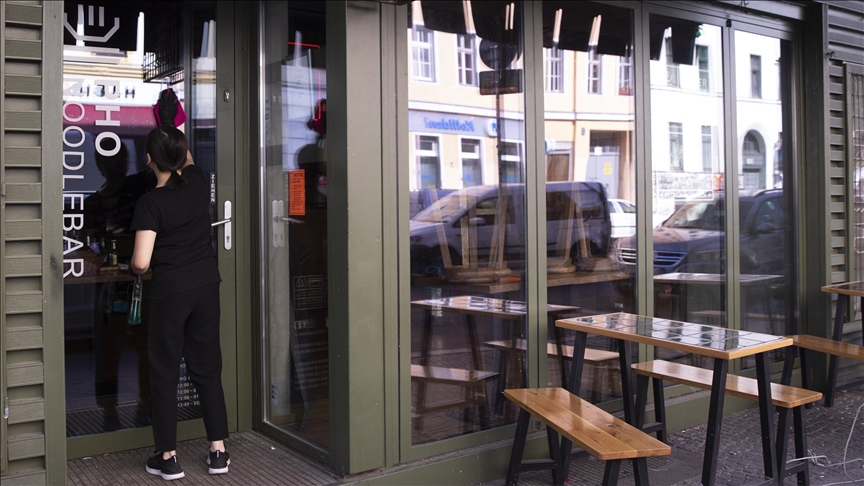 Restaurants in Germany charge fee to customers who do not finish their plates