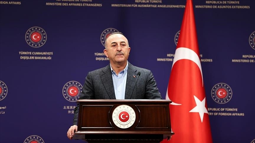 Séismes en Türkiye: Le chef de la diplomatie turque salue le grand élan de solidarité internationale