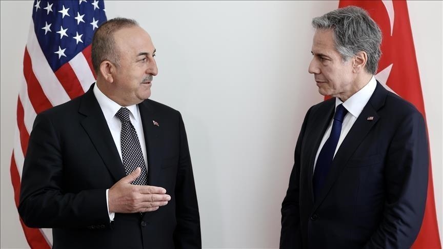 Cavusoglu et Blinken discutent de la situation en Türkiye