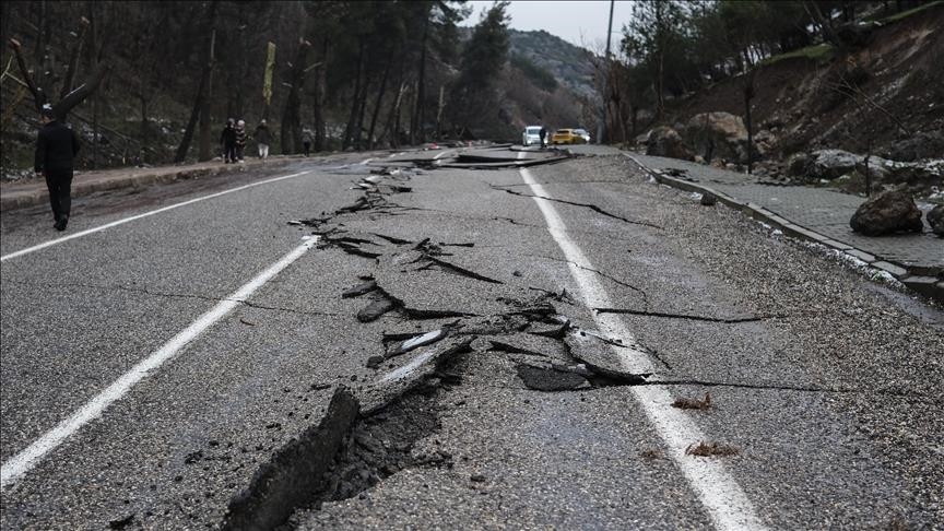 Aumenta a más de 17.600 la cifra de muertes por fuertes terremotos en el sureste de Türkiye
