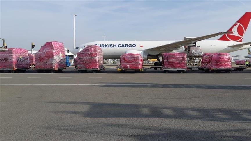 Séismes en Türkiye: Turkish Airlines transporte plus de 3500 tonnes d’aides humanitaires