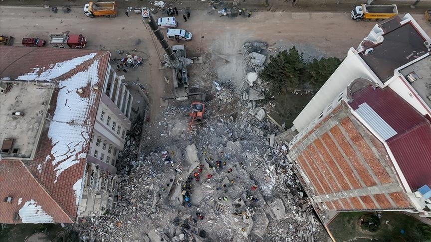 Séismes en Türkiye et en Syrie: le prince William et sa femme soutiennent une campagne pour les sinistrés