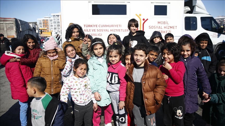 Özel okul derneklerinden ortak açıklama: "Göç eden yavrularımızı ikinci dönem boyunca tam burslu okutacağız