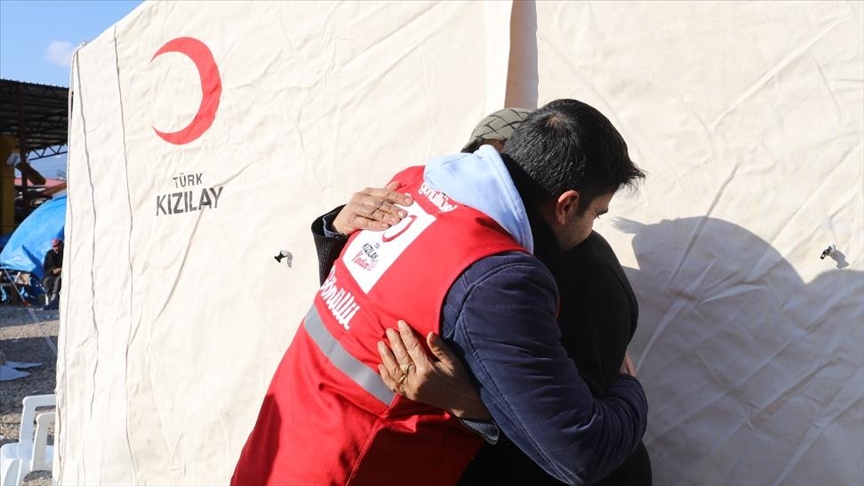 Türkiye’s Red Crescent teams provide psychological first-aid