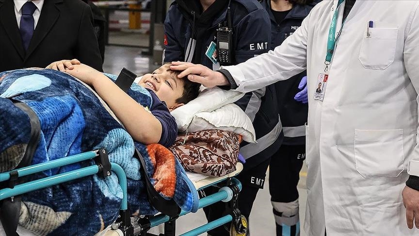 Из больниц Стамбула выписаны до 3,4 тыс. пострадавших из зоны бедствия