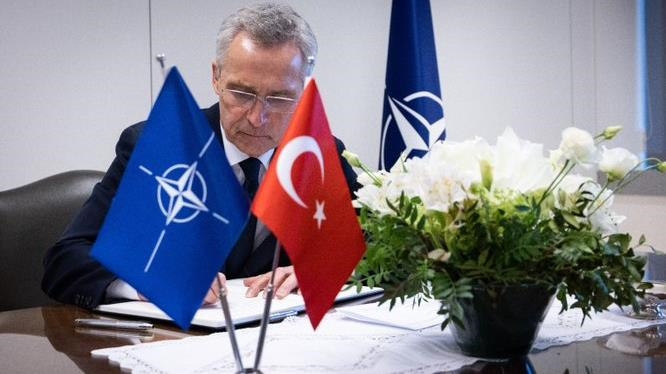 NATO chief signs book of condolences for earthquake in Türkiye