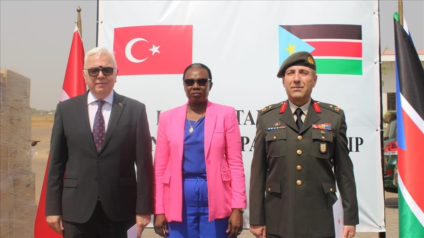 Türkiye donates over 70,000 military uniforms to South Sudan