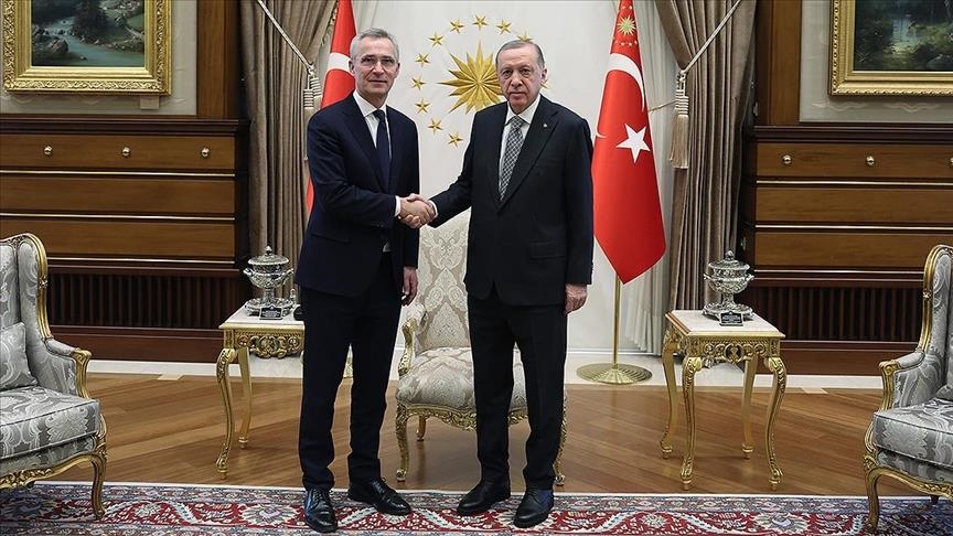 Serokomar Erdogan Sekreterê Giştî yê NATOyê Stoltenberg qebûl kir