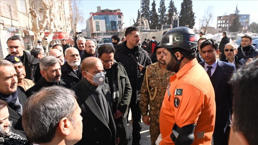 Pakistan pledges to make every effort to assist Türkiye in its difficult time