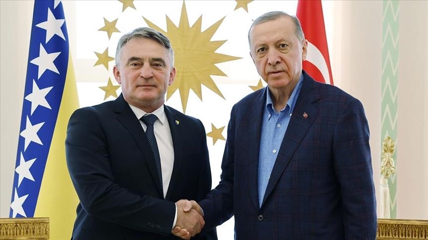Sastanak s Komšićem: Erdogan zahvalio državi i građanima BiH na pomoći poslije zemljotresa